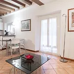 Italianway - Tadino 13 B