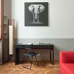 Hacca Collection - Arco Della Pace