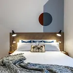 Stayeasy Quadronno33 - 3 Bedrooms, 2 Baths - Duomo Walking Distance
