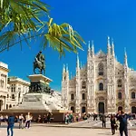 Navigli Duomo - Chateau Milan, Metro M2 E Parcheggio Gratuito