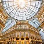 Navigli Duomo - Chateau Milan, Metro M2 E Parcheggio Gratuito