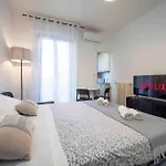 Comfort Business Suite, Wi-Fi & 3 Stops From Duomo