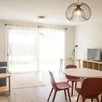 Milano Luxury Apartment With Garden - Ixihome
