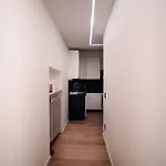 Affori Apartment - 15 Min From Duomo