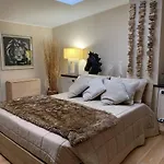 Residenza Taliedo, In Casa Privata, Abitata, Solo Camera Doppia E Bagno Personale