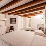 Charming Loft In Milano Isola