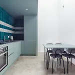 Milan Apartments - 800 M Far From Lancetti Station