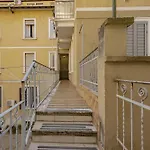 Xenia Apartments - Cozy Luminous Flat Near Navigli