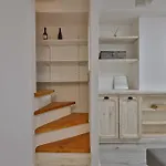 Quiet House Milano In Navigli Sleeps 4