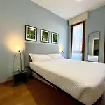 Maison Bleue- Romantic Flat,Apt Near M1 -Duomo 2 Fermate -Centro