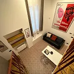 Flavors Of Milan, A Stylish Mini Loft