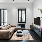 Minimal Apartment Pv