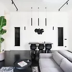 Minimal Apartment Pv