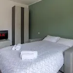 Duomo Home - 6 Stops From Duomo, 5Min From Central Station, Ac, Netflix,