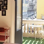 Milan Stilysh Apartment Near Metro And Fiera Mico