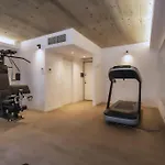 Duomo Center Two-Room Design- Private Gym - Metro