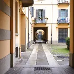 Aleardi 14 - Suite Apartment