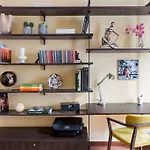 Elegant And Roomy Central Apartment