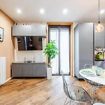 The Visionary Home - Navigli Area