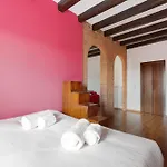 Colonne Di San Lorenzo - Colorful Apartment!
