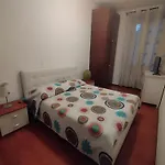 Le Comari