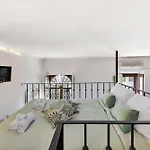 Centro StoricoLittle Loft With Balcony Duomo A 10 Miuti