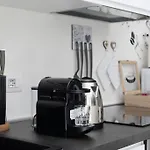 Garden Suite Milano With Free Netflix And Wi-Fi