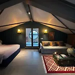 Ms Luxury Apartment