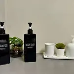 New Luxury Modern Flat In Center - Navigli/Duomo