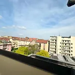 Appartamento Con 2 Camere Da Letto Navigli + Parcheggio Per 2 Auto