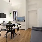 Just Urban Stays - Bright And Functional Apartment - Corso Genova