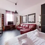 De Angeli M1 - Colorful Studio With Balcony!