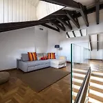 Wonderfull Two Floors Apartment Navigli