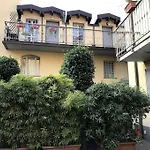 Perla Di Nolo - Central Milan - Luxury Sleeps 4 Apartment