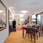 City Life Suite-Hosted By Sweetstay