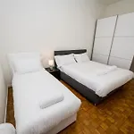 Airguest Pianella Rooms