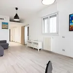 Nuovissimo Attico 17Esimo Piano, 10 Posti Letto