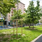 Arco Della Pace Nest - Top Location