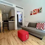 Kibilu Luxury Apt With Terrace, Isola District And Near Garibaldi Station