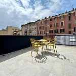 Kibilu Luxury Apt With Terrace, Isola District And Near Garibaldi Station