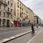 Mansarda Di Nolo-Mm Pasteur-Red Line