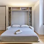 Nolo Studio Walking Distance From Loreto E Corso Buenos Aires