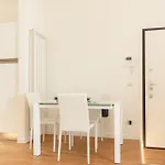 New - Manet - Exclusive Apartment