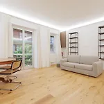 Brand New Apt With Balcony