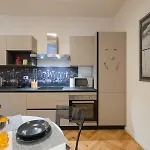 Ihost Cozy Apartment Console Marcello