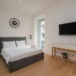 Xenia Apartments - New Studio Apartment In Corso Buenos Aires