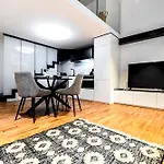Dream Suites Milano Duomo