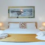 Xenia Apartments - Two-Room Apartment In Fondazione Prada