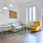 Xenia Apartments - Two-Room Apartment In Fondazione Prada