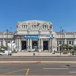 Central Station Aptament